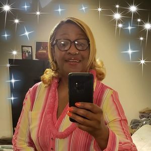 Meet your Posher, Jones